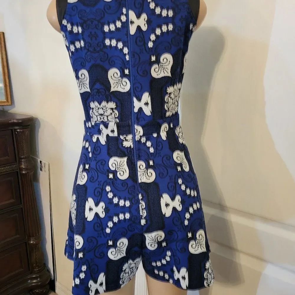 MOPLIS SLEEVELESS ZIPPER CLOSURE ROMPER - Picture 9 of 11